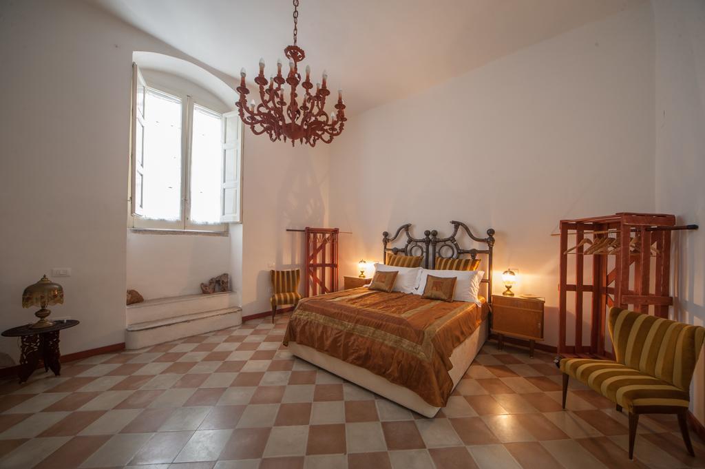 Suite San Giorgio Trani Exteriör bild